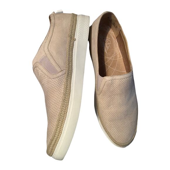 LifeStride Shoes - Life Stride Velocity Memory Foam Tan Slip-on Loafers 10M